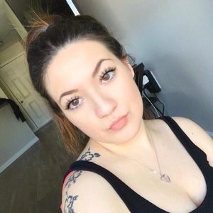 Meet your Posher, Bettiana